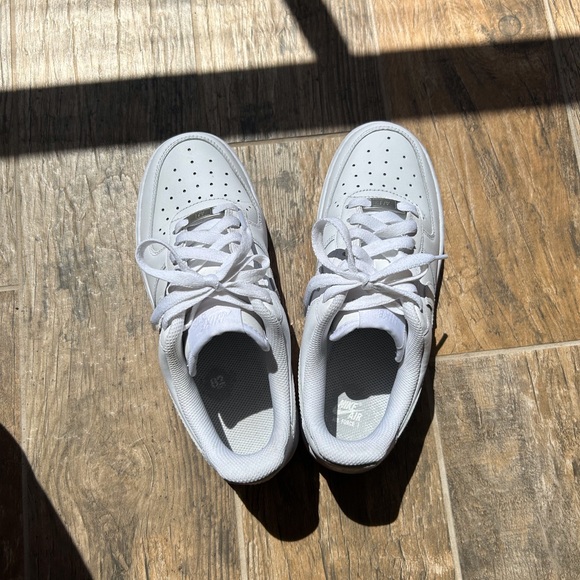 Nike Air Force 1 - Picture 4 of 6